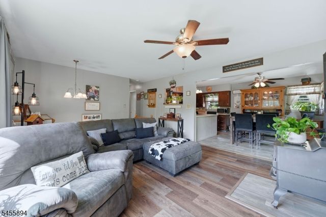 57 Belton St, Byram Twp., NJ 07874