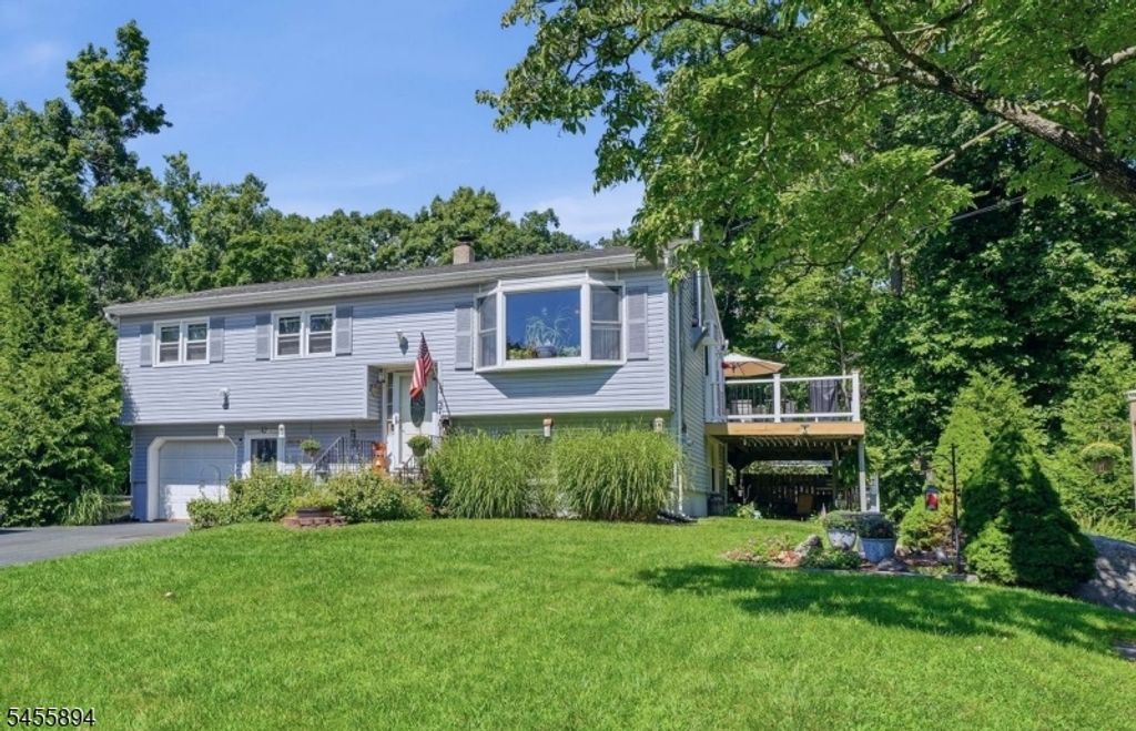 57 Belton St, Byram Twp., NJ 07874 — photo 2