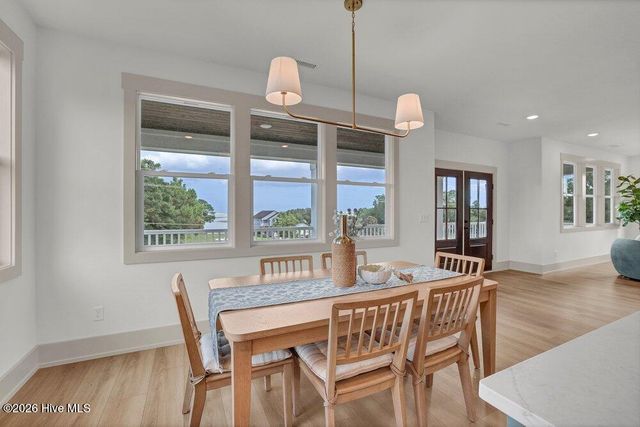 2165 Scotts Hill Loop Road, Wilmington, NC 28411