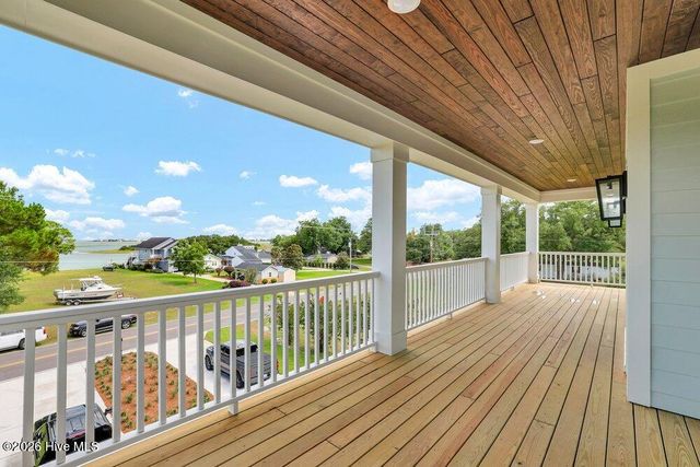 2165 Scotts Hill Loop Road, Wilmington, NC 28411