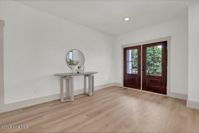 2165 Scotts Hill Loop Road, Wilmington, NC 28411