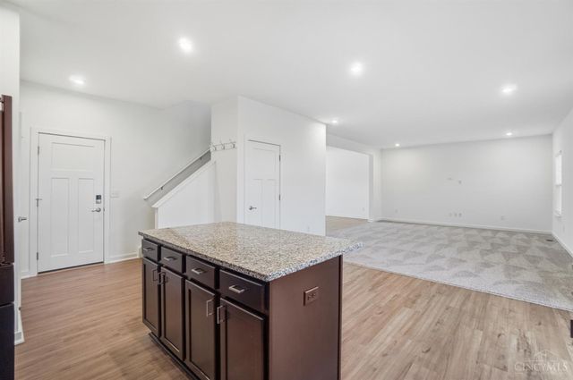 3008 Doe Drive, Franklin Twp, OH 45005