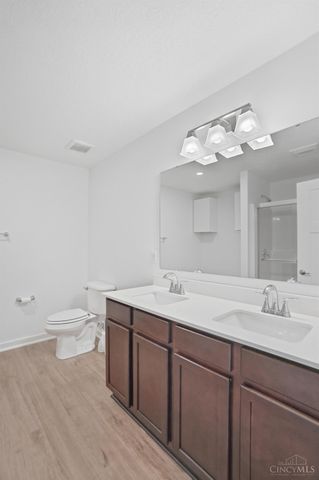 3008 Doe Drive, Franklin Twp, OH 45005