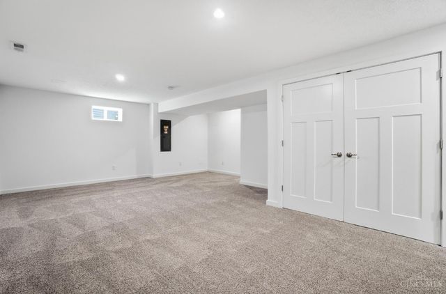 3008 Doe Drive, Franklin Twp, OH 45005