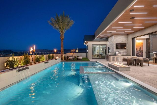 2867 E GRANITE WAY, St. George, UT 84790