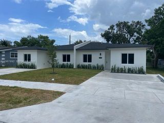 1234 NW 102nd St 2, Miami, FL 33147