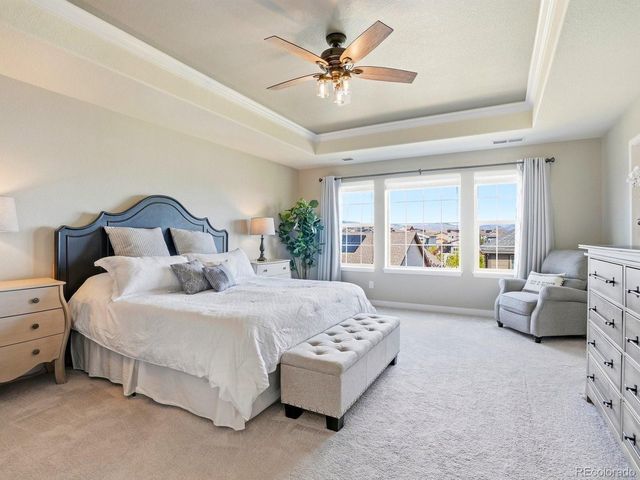 8275 Arapahoe Peak St, Littleton, CO 80125