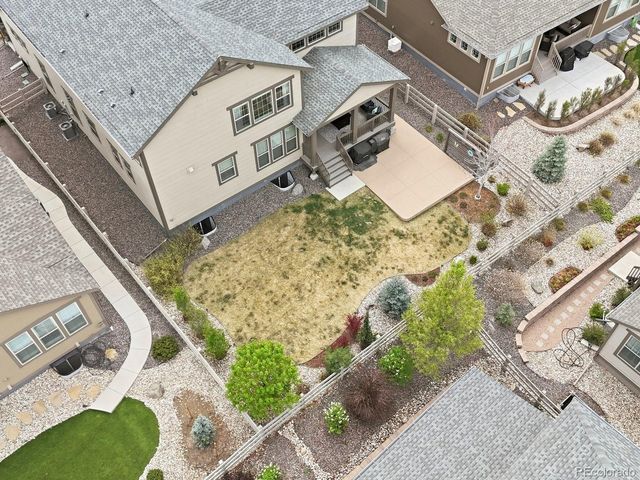 8275 Arapahoe Peak St, Littleton, CO 80125