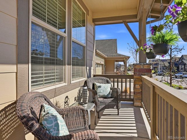 8275 Arapahoe Peak St, Littleton, CO 80125