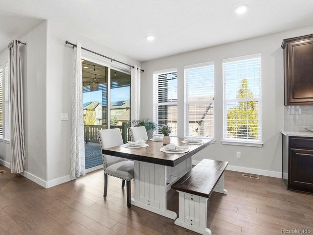 8275 Arapahoe Peak St, Littleton, CO 80125