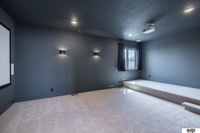 6508 N 289th Circle, Valley, NE 68064