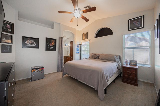 15614 N 34th Street, Phoenix, AZ 85032