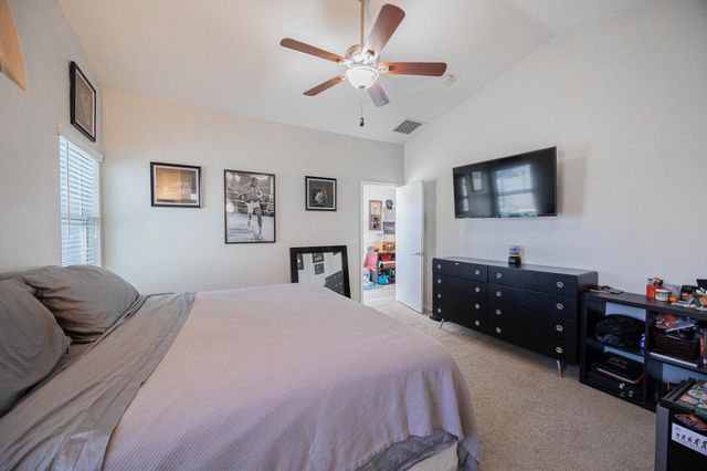 15614 N 34th Street, Phoenix, AZ 85032