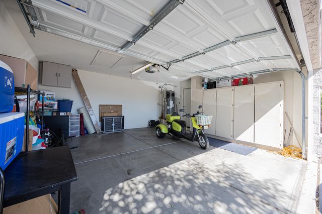 15614 N 34th Street, Phoenix, AZ 85032