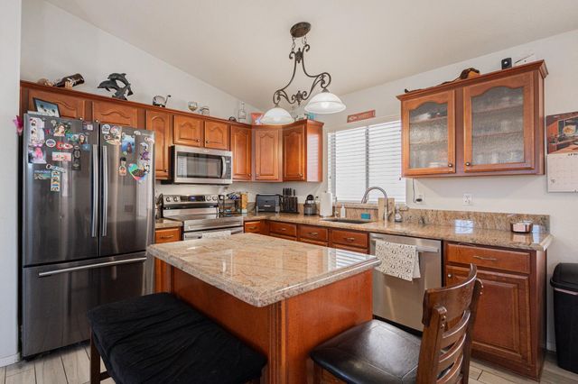 15614 N 34th Street, Phoenix, AZ 85032