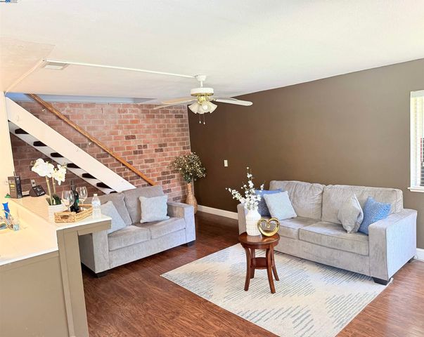 2155 Eric Ct 3, Union City, CA 94587