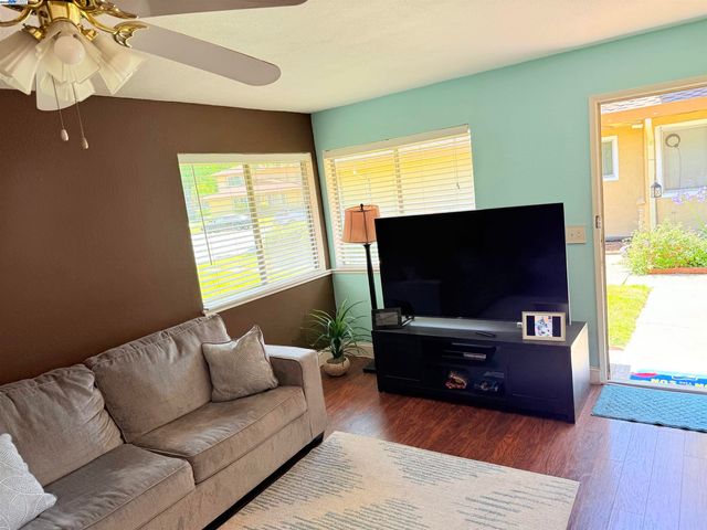 2155 Eric Ct 3, Union City, CA 94587