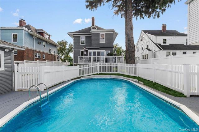 21 Park Avenue, Port Chester, NY 10573
