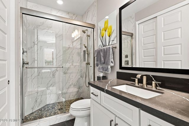 332 E BRACCIANO Avenue, San Tan Valley, AZ 85140