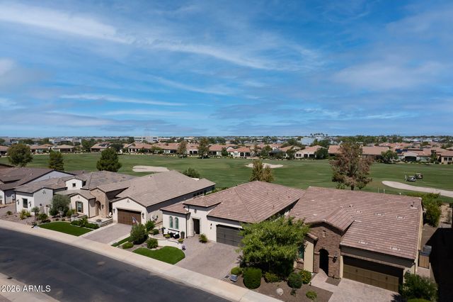 332 E BRACCIANO Avenue, San Tan Valley, AZ 85140