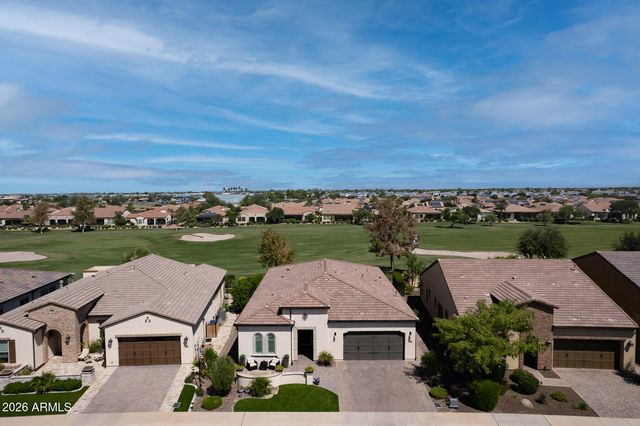 332 E BRACCIANO Avenue, San Tan Valley, AZ 85140