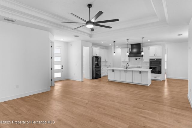 8090 Nordica Road, Brooksville, FL 34613