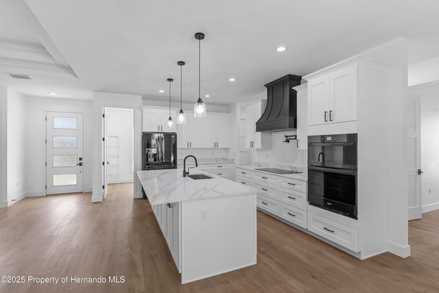 8090 Nordica Road, Brooksville, FL 34613