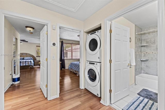 4044 Eastridge Cir, Deerfield Beach, FL 33064