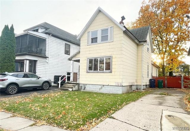 54 Sandrock Road, Buffalo, NY 14207