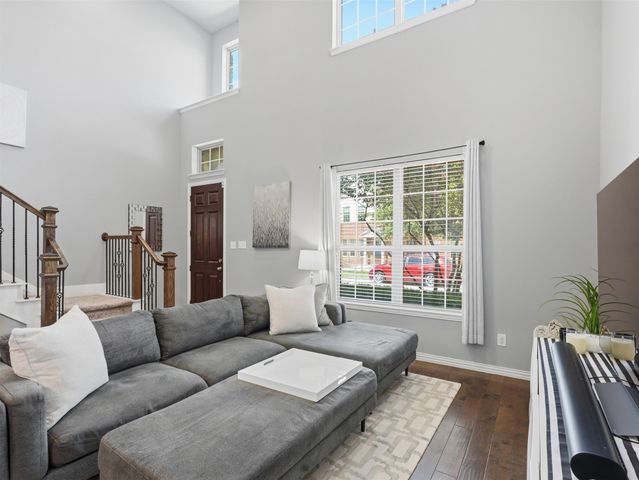 3915 Cascade Sky Drive, Arlington, TX 76005