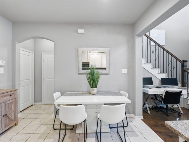 3915 Cascade Sky Drive, Arlington, TX 76005