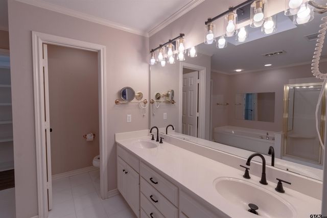 606 Whiteoak, Tyler, TX 75703