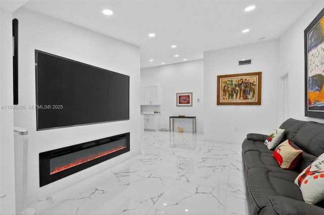 4730 NW 102 Ave. 204-13, Doral, FL 33178