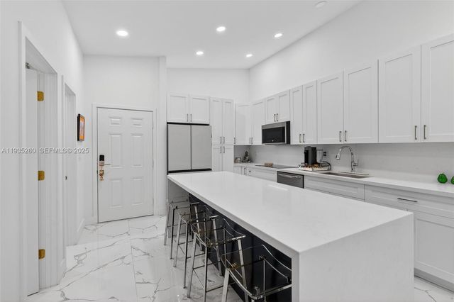 4730 NW 102 Ave. 204-13, Doral, FL 33178