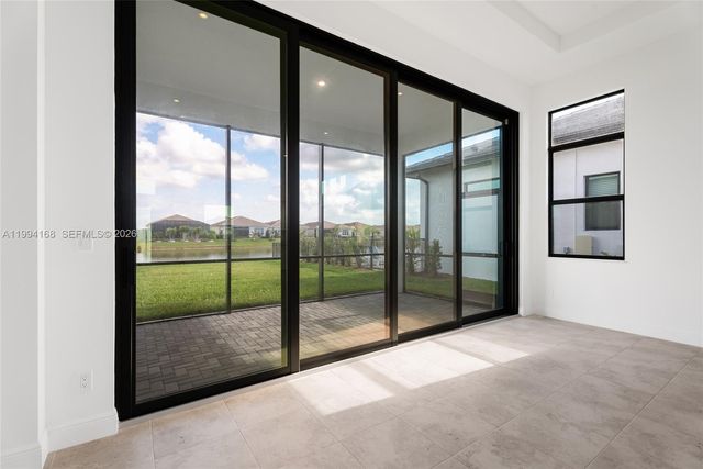 11267 SW Pietra Way, Port St. Lucie, FL 34987