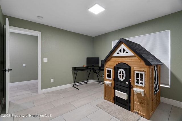 5106 Pacific Avenue, Spring Hill, FL 34607