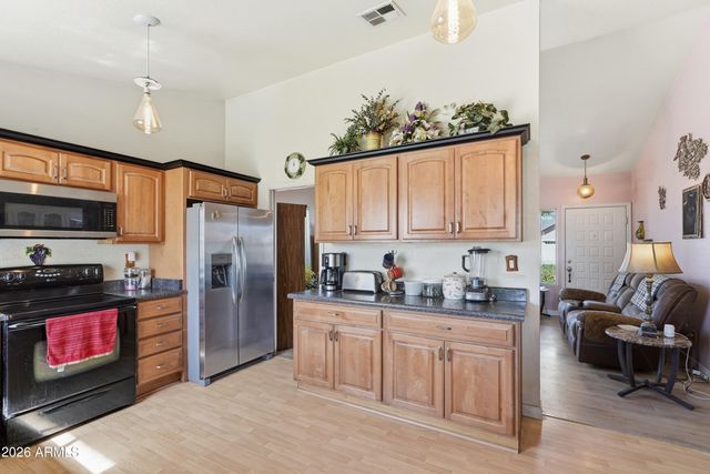 5527 W GARDEN Drive, Glendale, AZ 85304