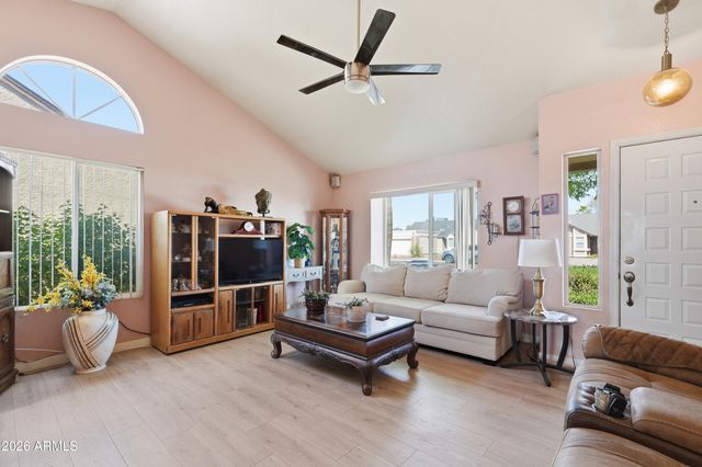 5527 W GARDEN Drive, Glendale, AZ 85304