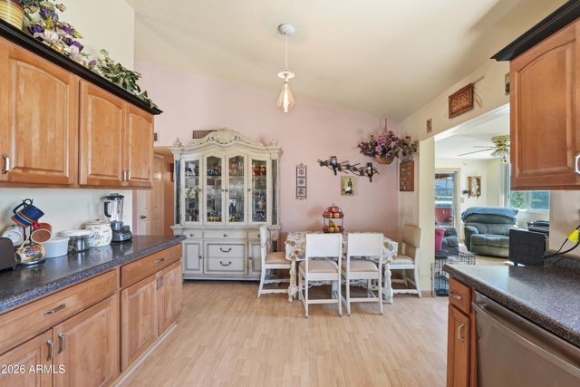 5527 W GARDEN Drive, Glendale, AZ 85304