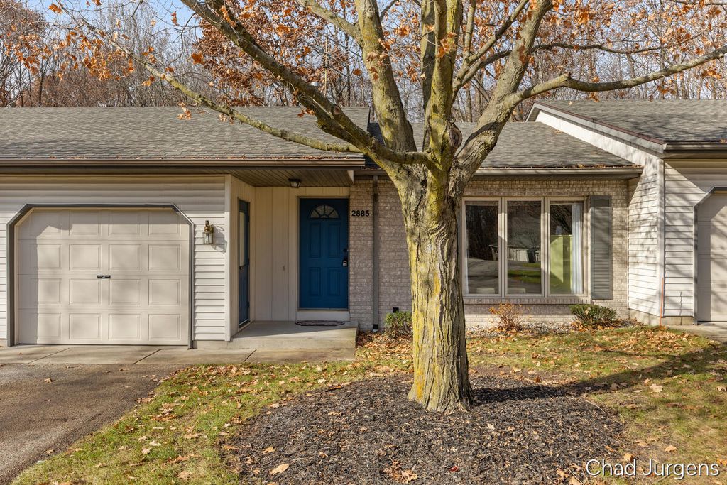 2885 Hidden View Drive Se, Gaines Twp, MI 49316