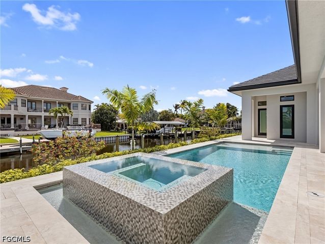 6802 Griffin BLVD, Fort Myers, FL 33908
