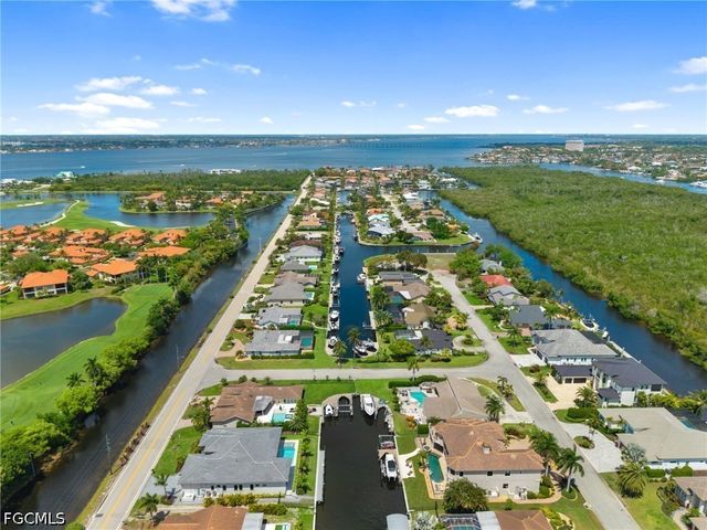 6802 Griffin BLVD, Fort Myers, FL 33908