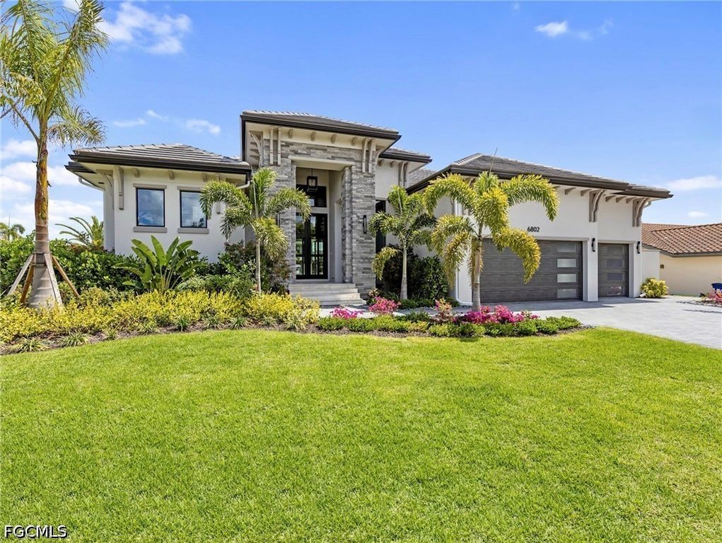 6802 Griffin BLVD, Fort Myers, FL 33908