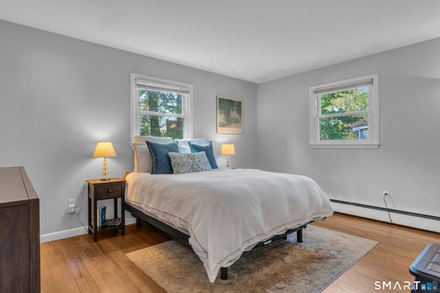 44 Palmer Woods Circle, Branford, CT 06405
