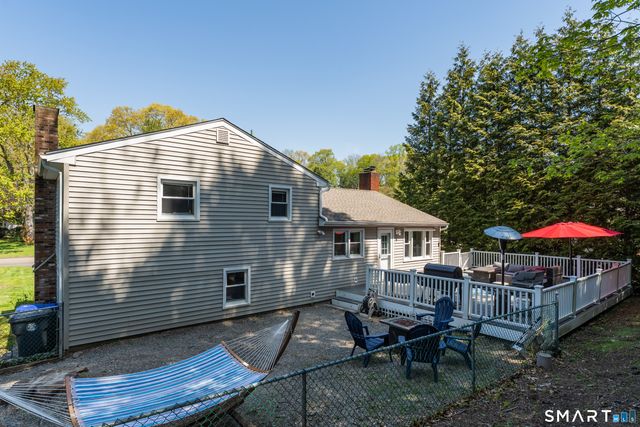44 Palmer Woods Circle, Branford, CT 06405