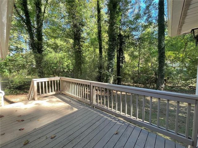 2658 Rolling Brook Trail, Atlanta, GA 30344