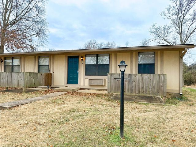 2421 Madison St Apt 41, Clarksville, TN 37043