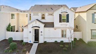 9287 Mystic Lake Aly, Sacramento, CA 95829