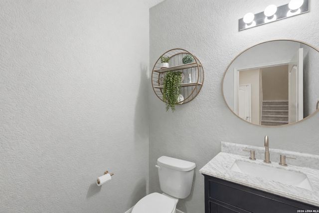 644 PEACOCK LN, New Braunfels, TX 78130