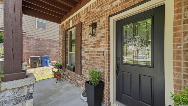 644 PEACOCK LN, New Braunfels, TX 78130